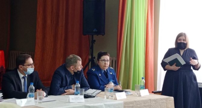 Сегодня муниципальные служащие Соликамска отмечают День местного самоуправления